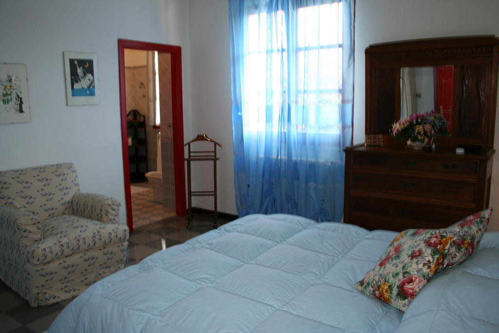 B&B I Mari Torpe Ruang foto